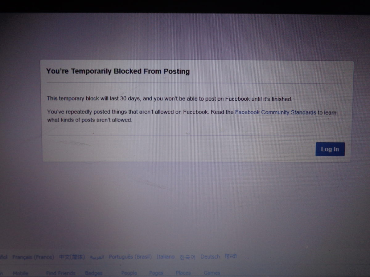 Facebook Blocks Daily Caller Story On FBI Texts — Blames ‘Spam’ Algorithm