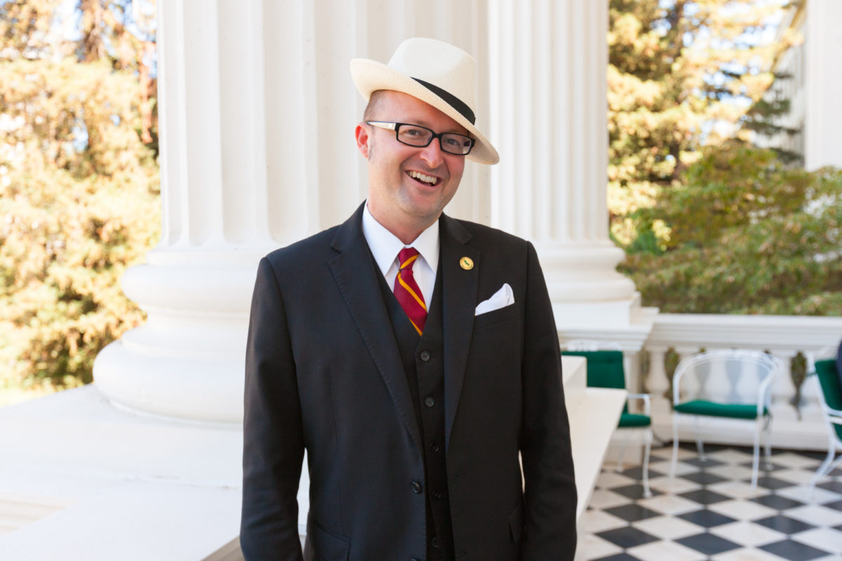 California Bill Wants To Drop Washington/Lincoln’s Birthday And Replace It With Communist Holiday [VIDEO]