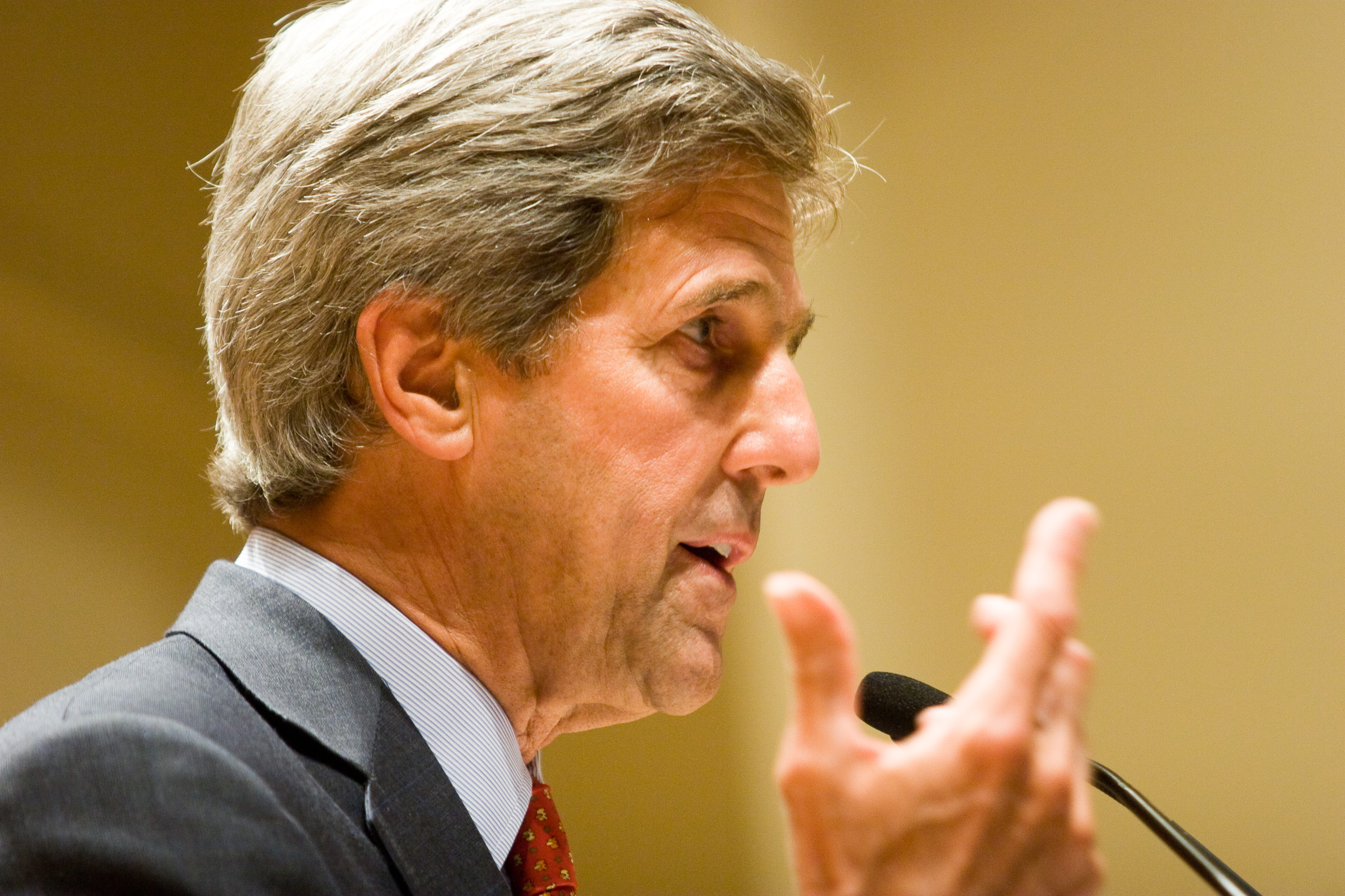 John Kerry Unveils Plan To Get Corporations To Buy ‘Carbon Credits’ From Poor Countries