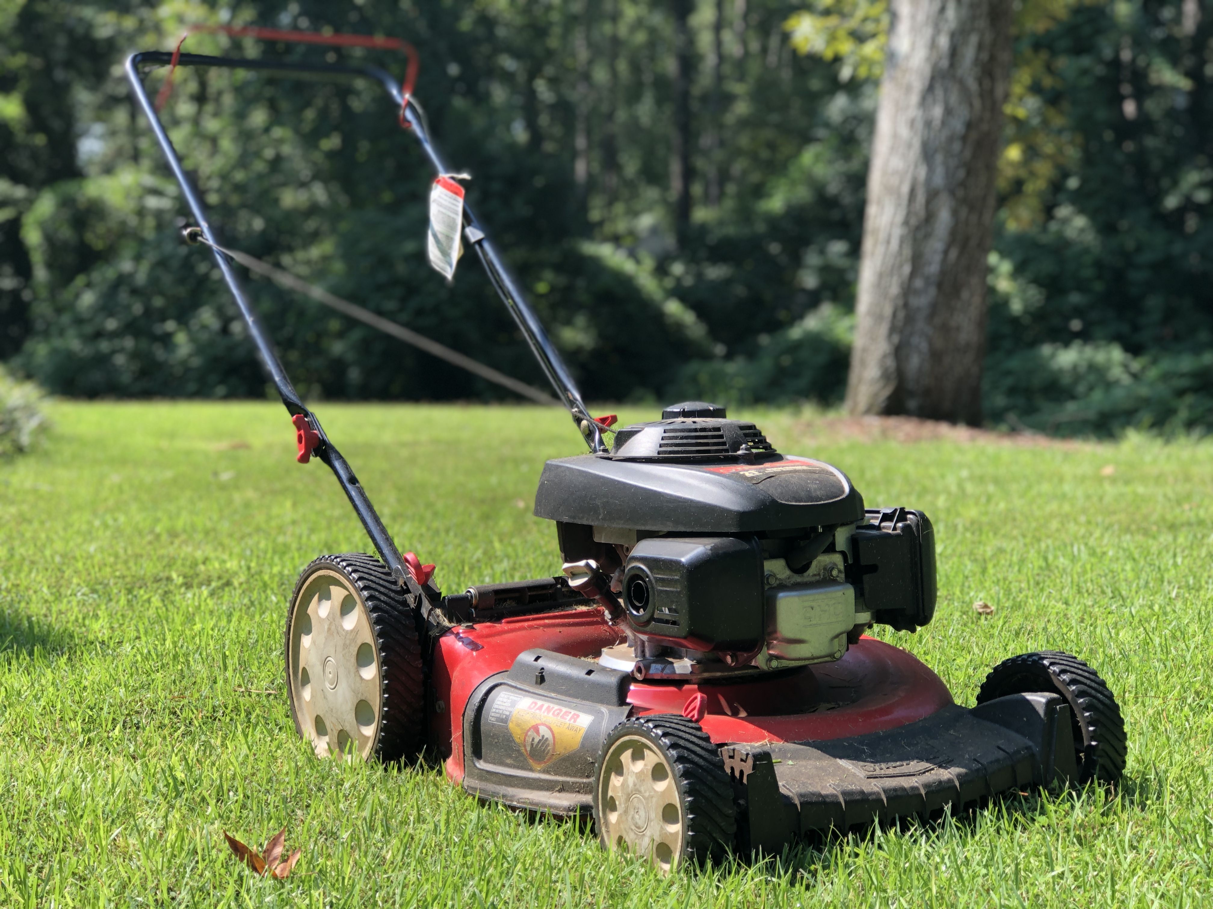 California To Ban Gas-Powered Leaf Blowers, Lawn Mowers