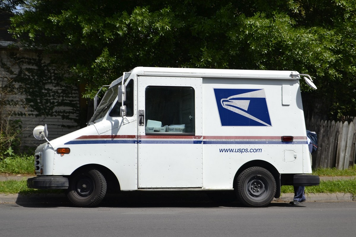 ‘Unfeasible Or Impractical’: USPS Wants Billions Of Dollars For Electric Vehicle Transition