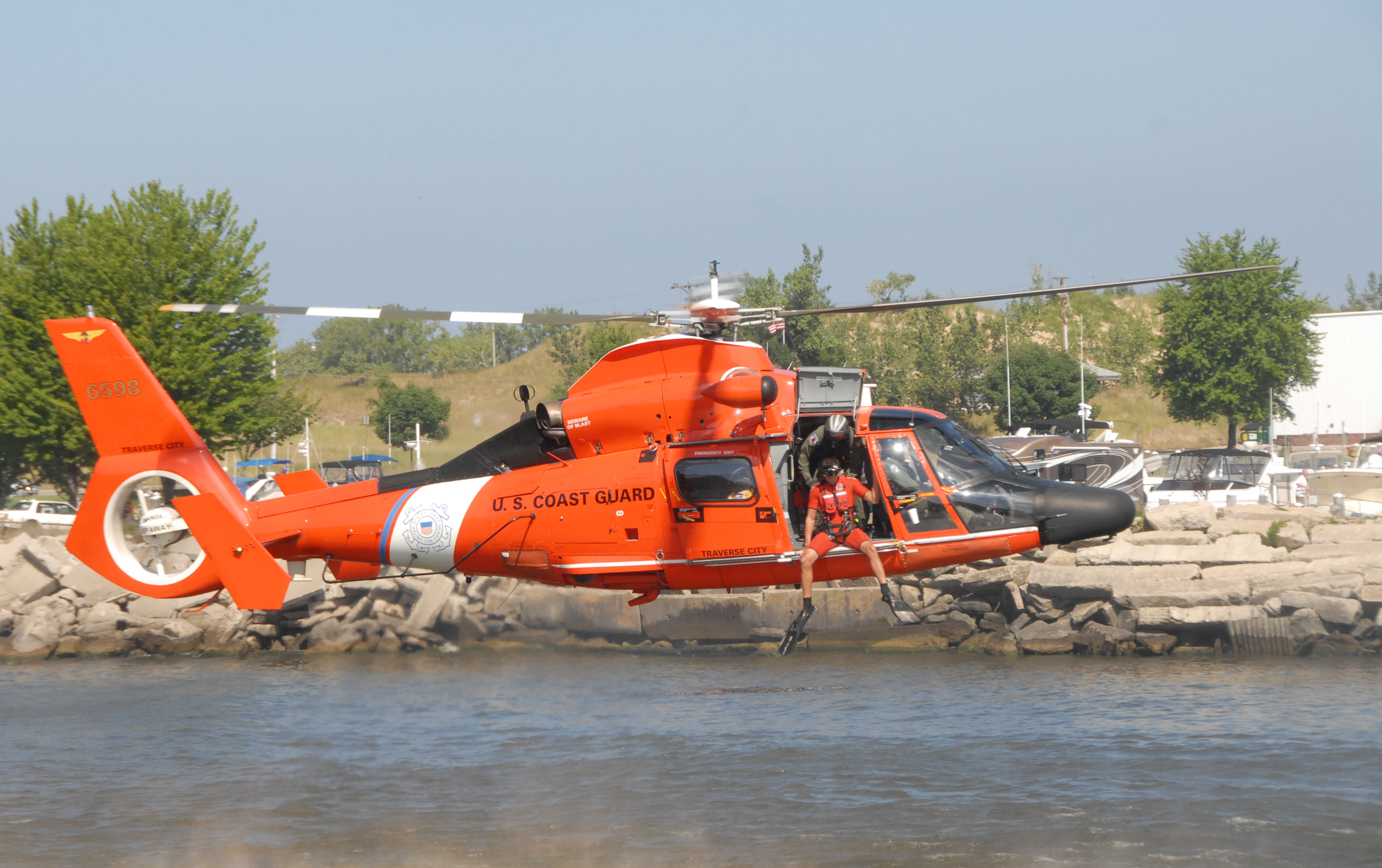 Search Ends For Migrants In Capsized Smuggling Vessels After Eight Killed Off San Diego Coast