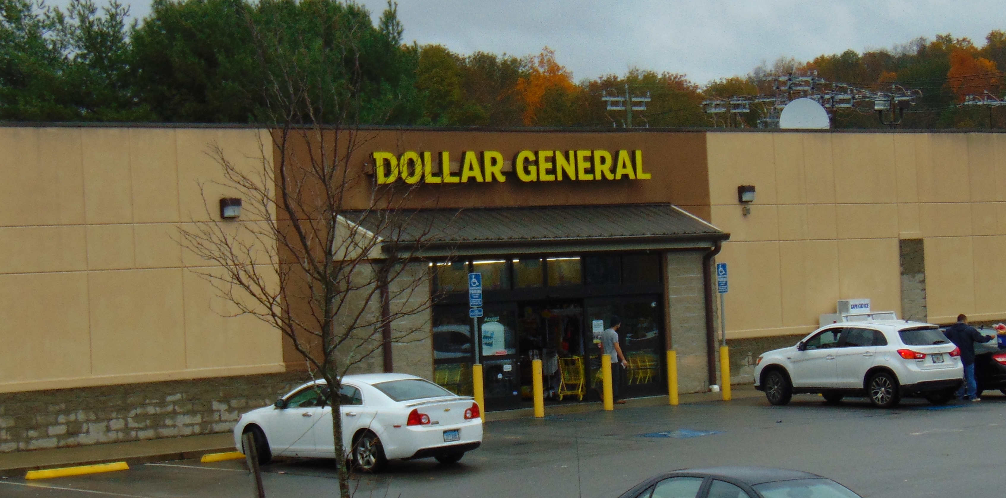 Discount Stores Are Struggling As Persistent Inflation Wreaks Havoc On Low-Income Americans