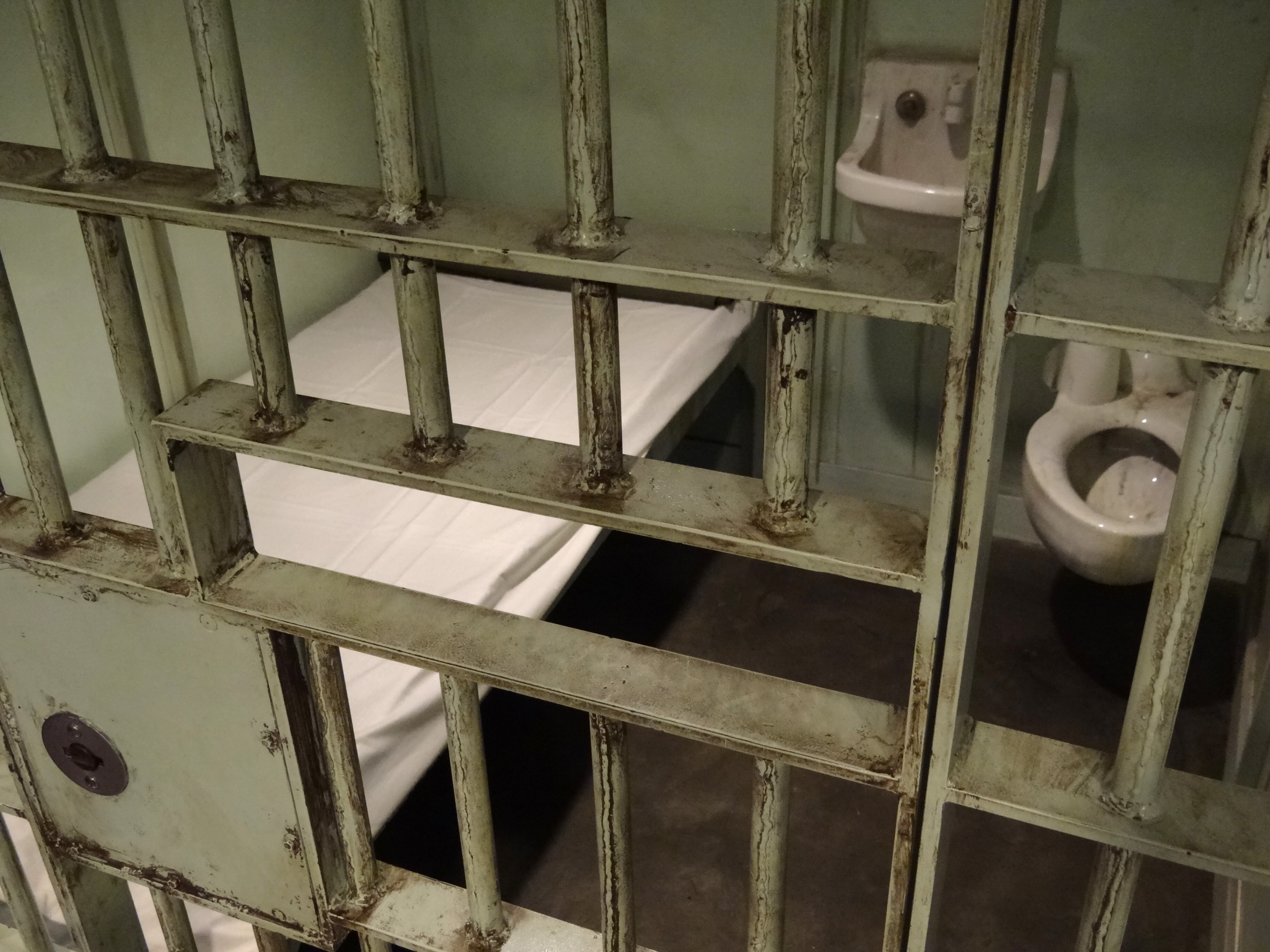 Blue County Jails Still Using COVID-19 Protocols To Reduce Inmate Population