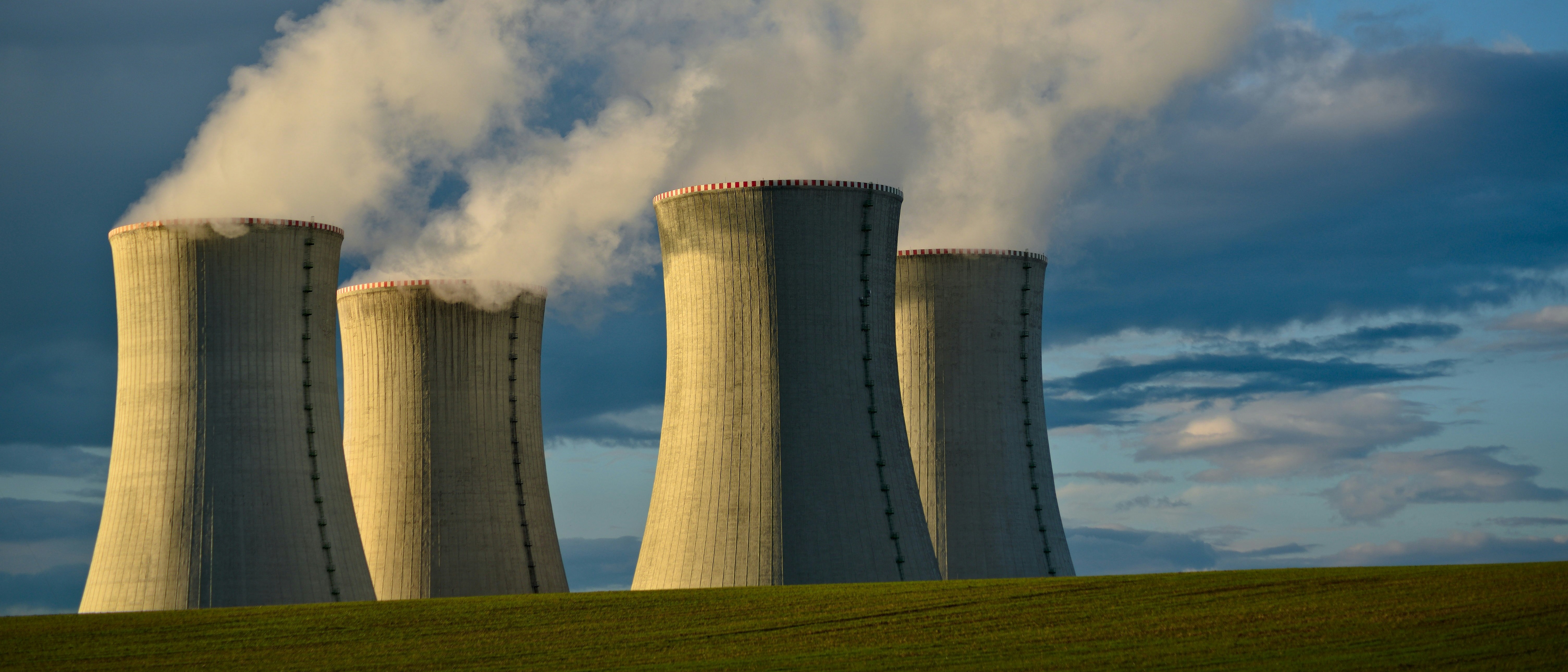 lukas-lehotsky-vMQFh9rAkeU-unsplash (1) (1)