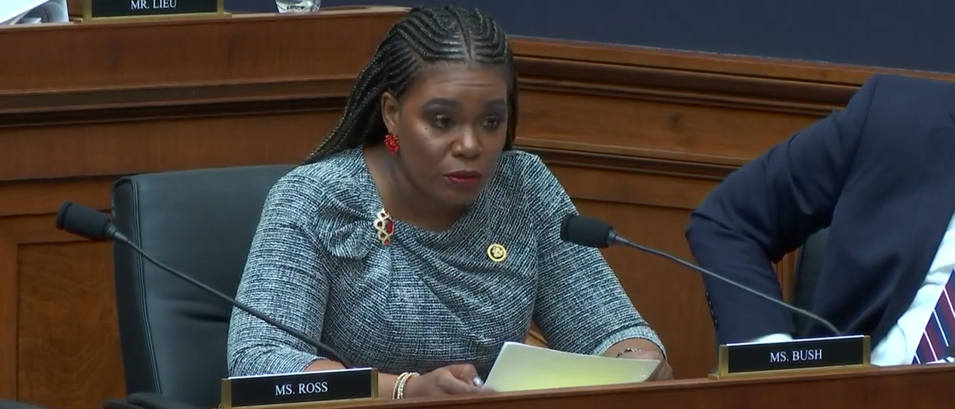 Thomas Massie Predicts Mike Johnson Would ‘Lose More Votes Than McCarthy’ On Motion To Vacate