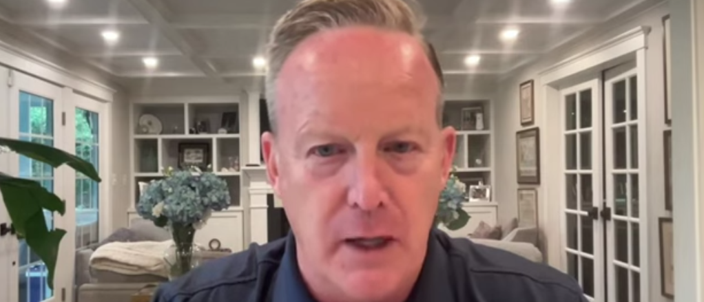 ‘You Think Epstein Was Bad?’: Sean Spicer Warns DOJ Will ‘Piss Off’ MAGA If No Russiagate Indictments Drop