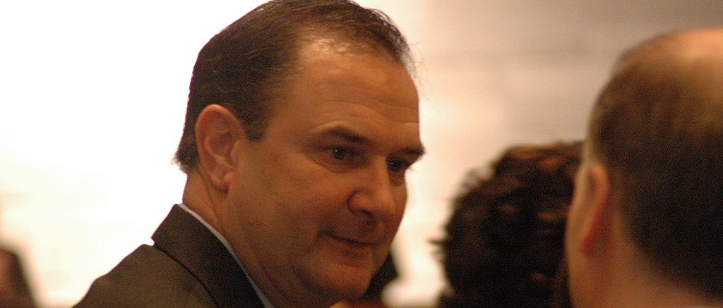 Missouri Gov. Mike Kehoe (Missouri News Horizon, CC BY 2.0 , via Wikimedia Commons)