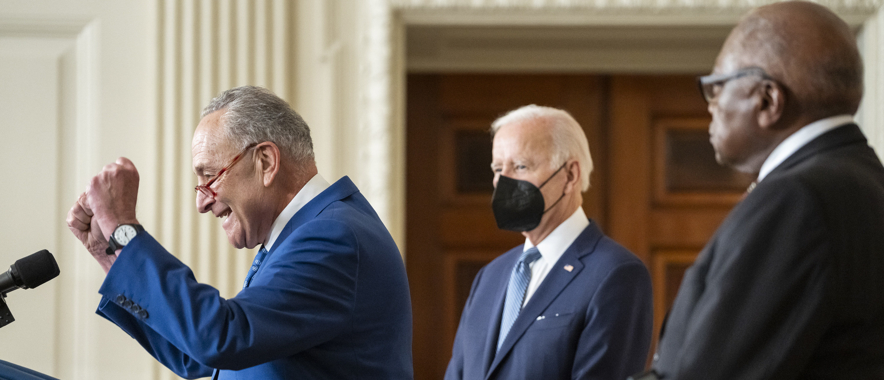 Corporate Fact Checkers Keep Ignoring Key Facts When Denying Dems Want To Give Illegals Free Healthcare