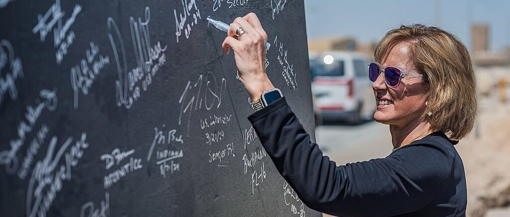 U.S. Air Force AFCENT by Airman 1st Class Zeeshan Naeem, Public domain, via Wikimedia Commons