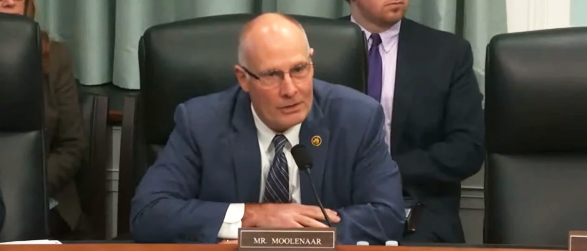 House Republican Sounds Alarm Over Columbia’s CCP-Linked ‘China Trek’