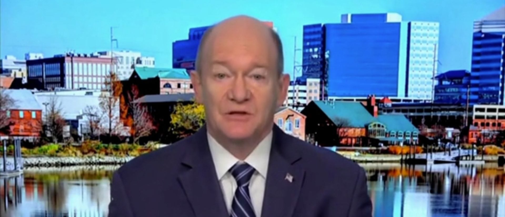 Democrat Senator Says Trump Can End Ukraine War But Only If He Sends More Money