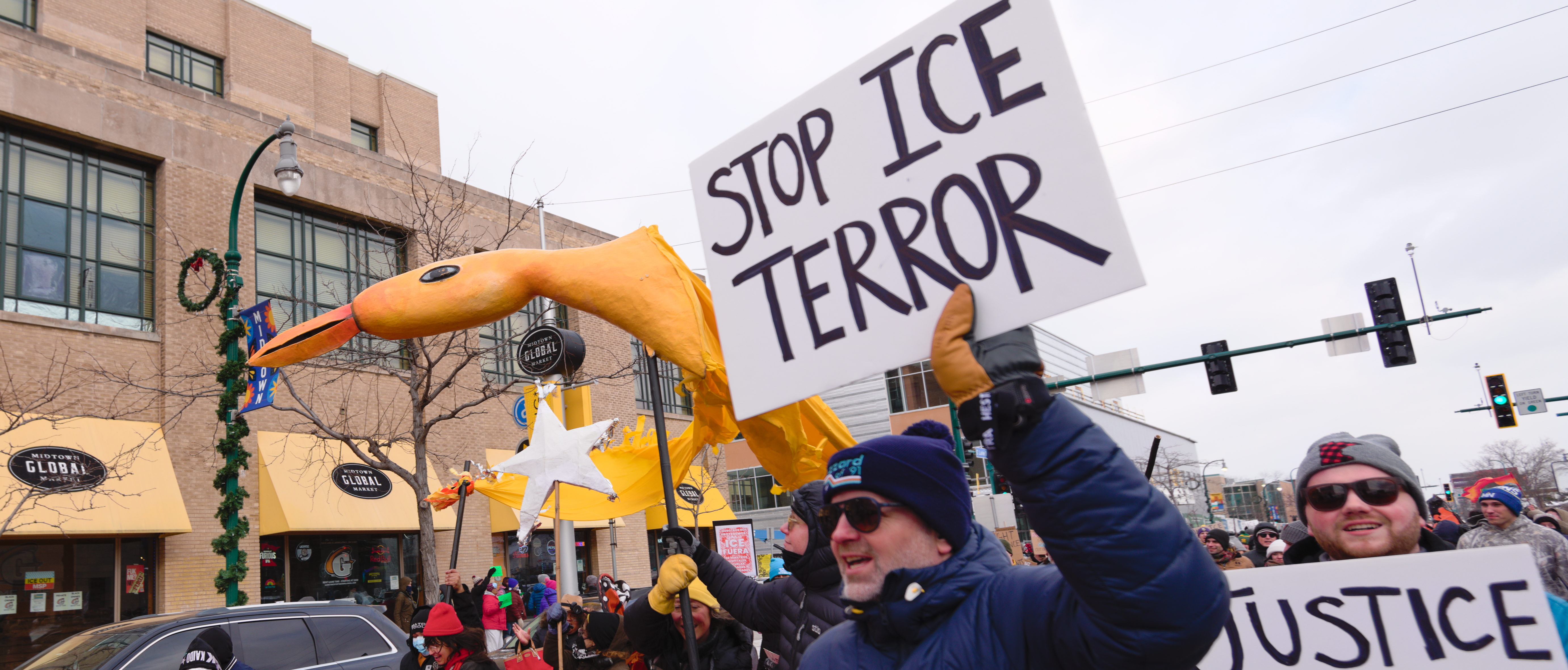 Anti-ICE Protesters Accosted Random White Guys Because They ‘Look Like … F*cking ICE’