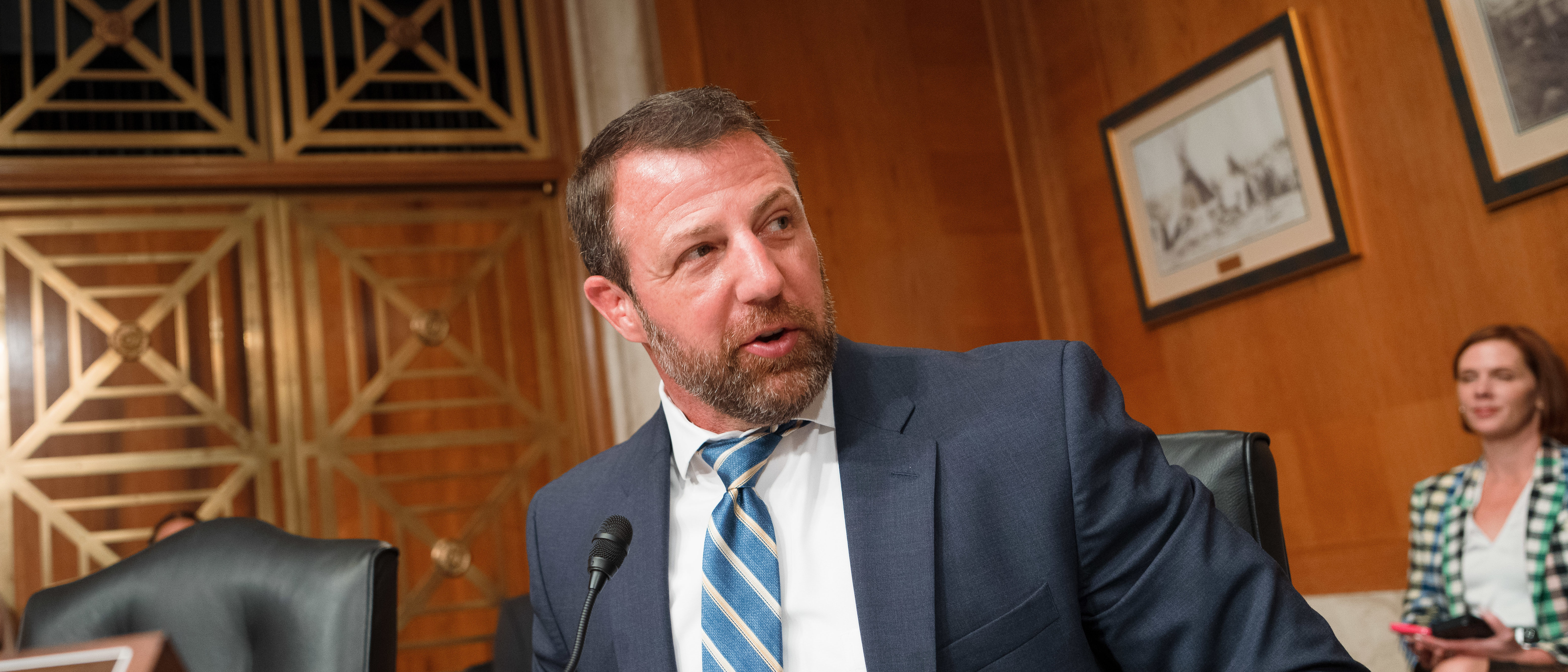 (Official U.S. Senate photo by Ryan Donnell)