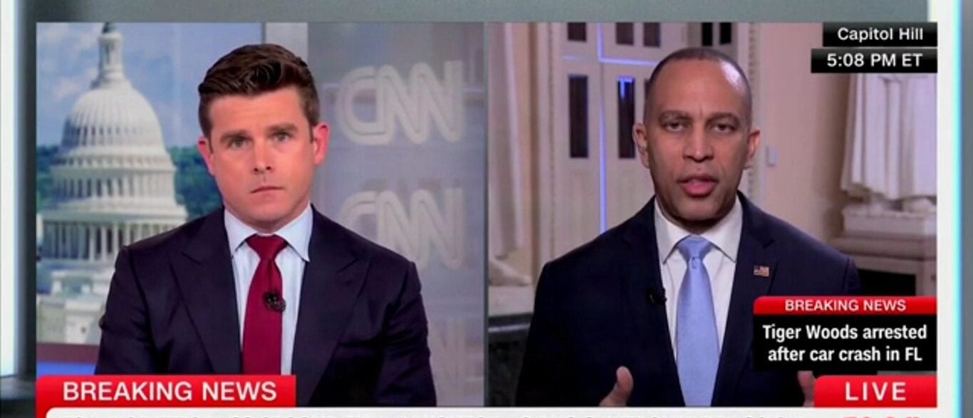 CNN Host Point Blank Asks Hakeem Jeffries If Shutdown Is Purely A Negotiating Tactic (Screenshot/CNN)