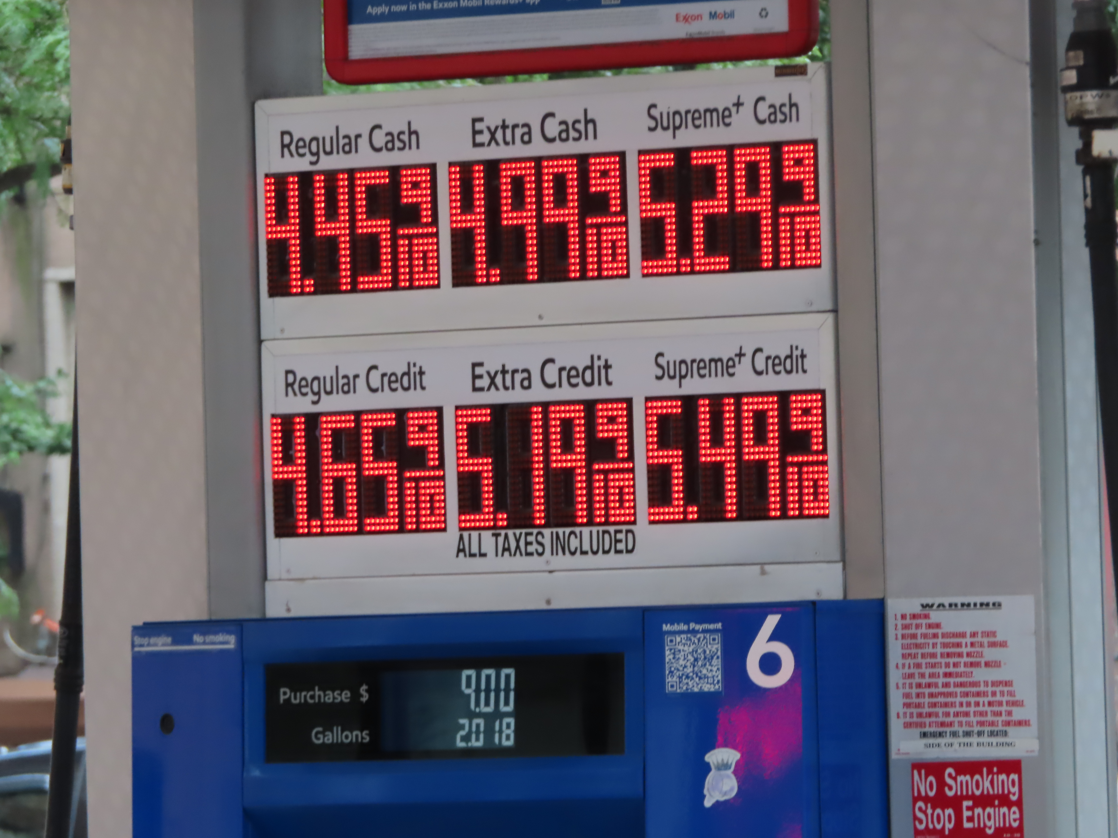 Three-Headed Economic Monster Looms In Face Of American Consumers As Iran Conflict Rages, Midterms Approach