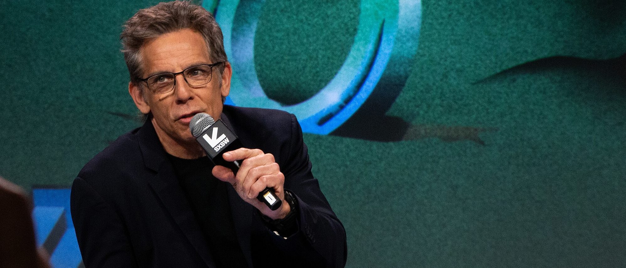Ben Stiller Strolls Past Overdosing Homeless Guy On Way To Front Row Knicks Seats